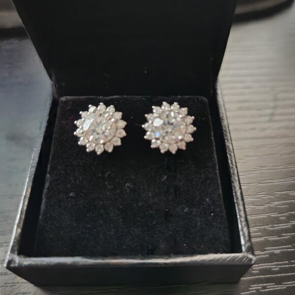 Neiman Marcus Millenia 18K Yellow Gold Plated D Color VVS1 Earrings - Picture 4 of 8